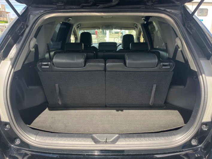 2016 Toyota Prius α DAA-ZVW40W (UW-6a3605b7699c0)[25]