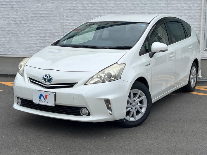2014 Toyota Prius α DAA-ZVW41W (UW-6a3605b7a74ec)[0]
