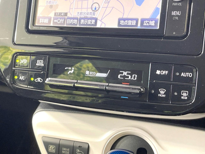 2017 Toyota Prius DAA-ZVW50 (UW-6a3605b9cec6b)[24]
