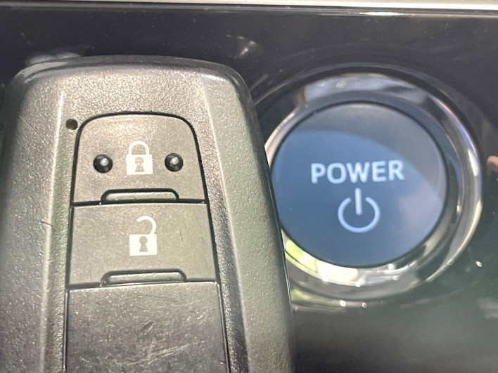 2017 Toyota Prius DAA-ZVW50 (UW-6a3605b9cec6b)[13]