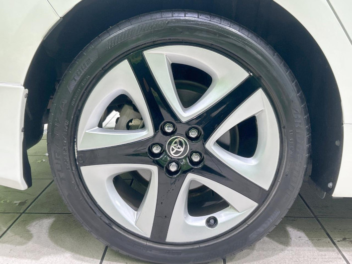 2017 Toyota Prius DAA-ZVW50 (UW-6a3605bb1f760)[6]
