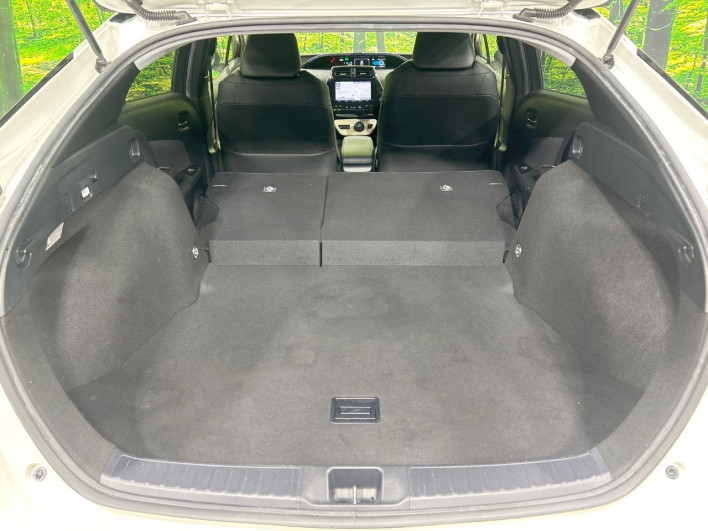 2017 Toyota Prius DAA-ZVW50 (UW-6a3605bb1f760)[26]
