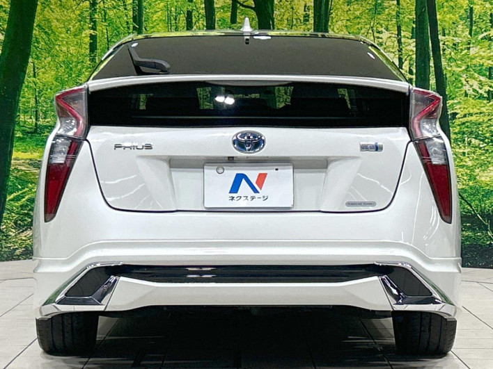 2017 Toyota Prius DAA-ZVW50 (UW-6a3605bb1f760)[17]