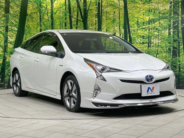 2017 Toyota Prius DAA-ZVW50 (UW-6a3605bb1f760)[14]