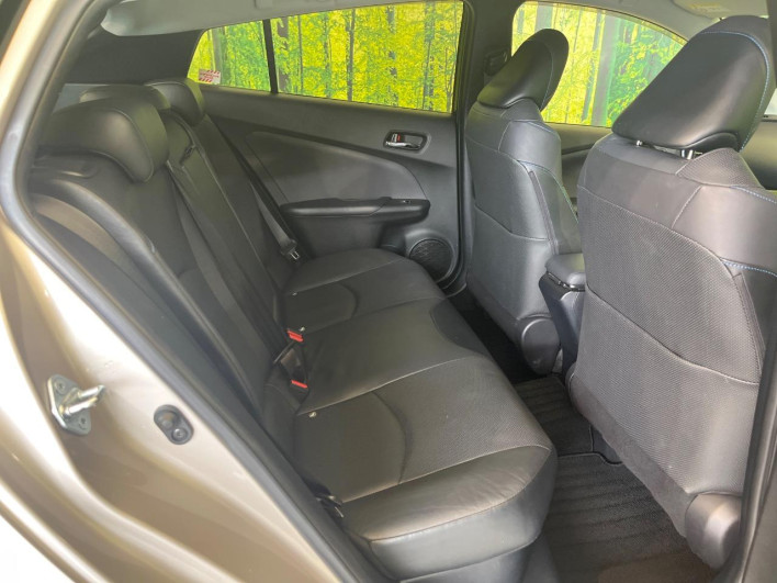 2017 Toyota Prius DAA-ZVW51 (UW-6a3605bc828ed)[26]
