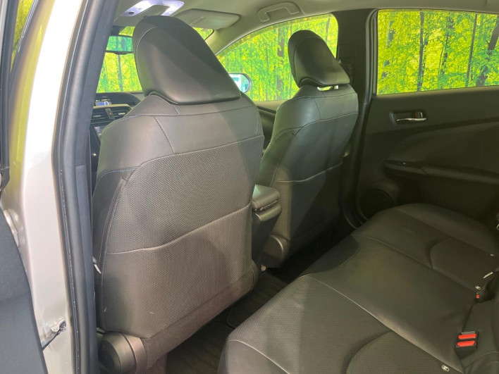 2017 Toyota Prius DAA-ZVW51 (UW-6a3605bc828ed)[9]