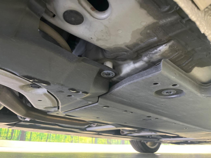 2017 Toyota Prius DAA-ZVW51 (UW-6a3605bc828ed)[24]