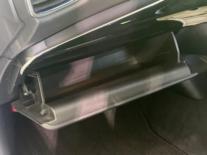 2017 Toyota Prius DAA-ZVW51 (UW-6a3605bc828ed)[12]