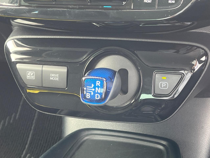 2022 Toyota Prius 6AA-ZVW51 (UW-6a3605bea1217)[9]