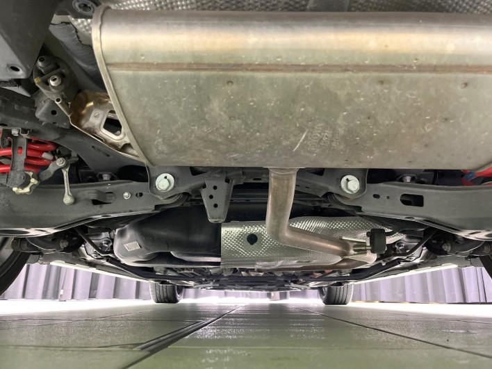 2018 Toyota Prius PHV DLA-ZVW52 (UW-6a3605c115266)[27]
