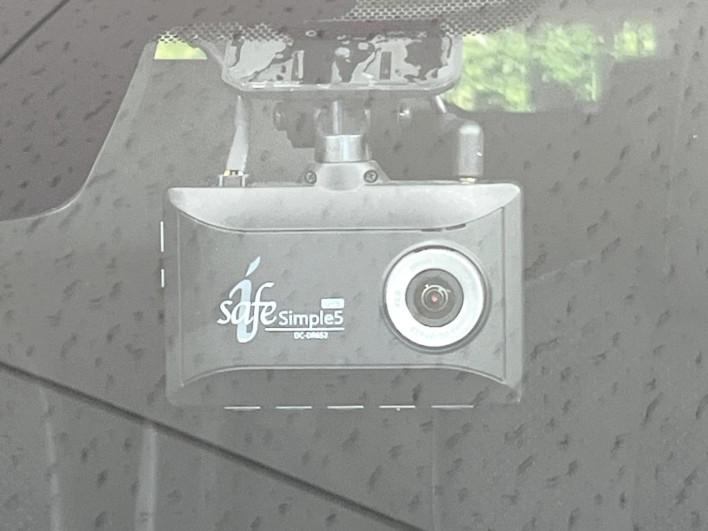 2018 Toyota Prius PHV DLA-ZVW52 (UW-6a3605c115266)[11]