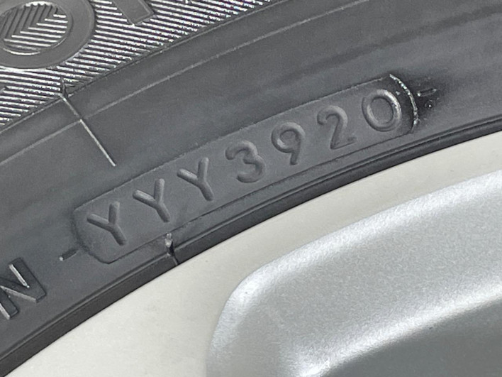 2020 Toyota Noah 6AA-ZWR80G (UW-6a3605cbab859)[10]