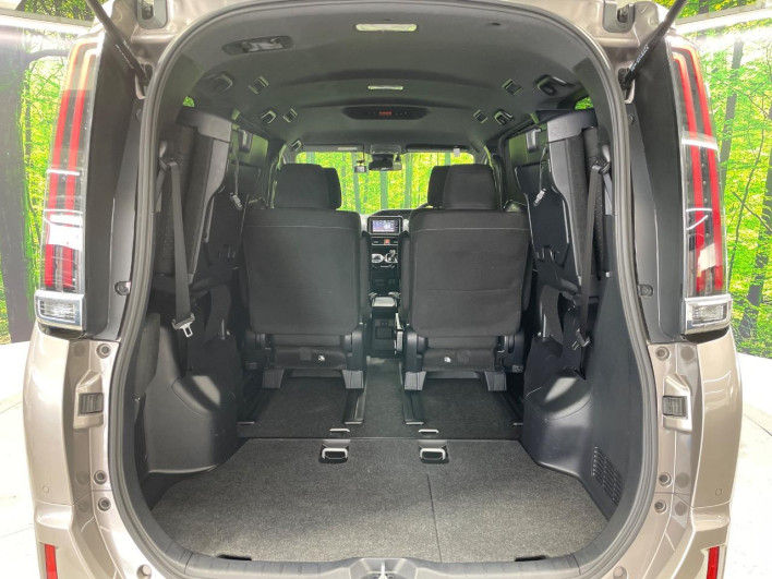 2020 Toyota Noah 6AA-ZWR80G (UW-6a3605cbab859)[24]