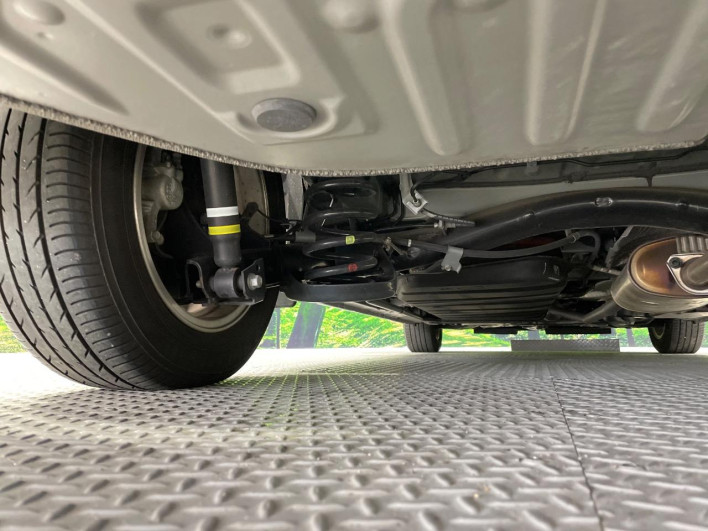 2020 Toyota Noah 6AA-ZWR80G (UW-6a3605cbab859)[27]