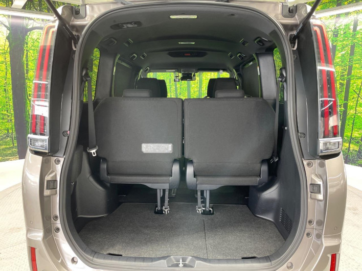 2020 Toyota Noah 6AA-ZWR80G (UW-6a3605cbab859)[23]