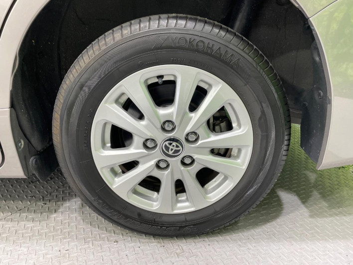 2020 Toyota Noah 6AA-ZWR80G (UW-6a3605cbab859)[13]