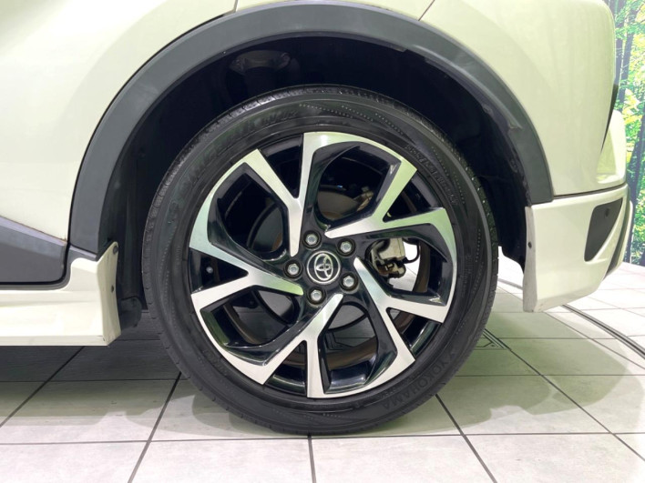 2017 Toyota C-HR DAA-ZYX10 (UW-6a3605d55a331)[13]