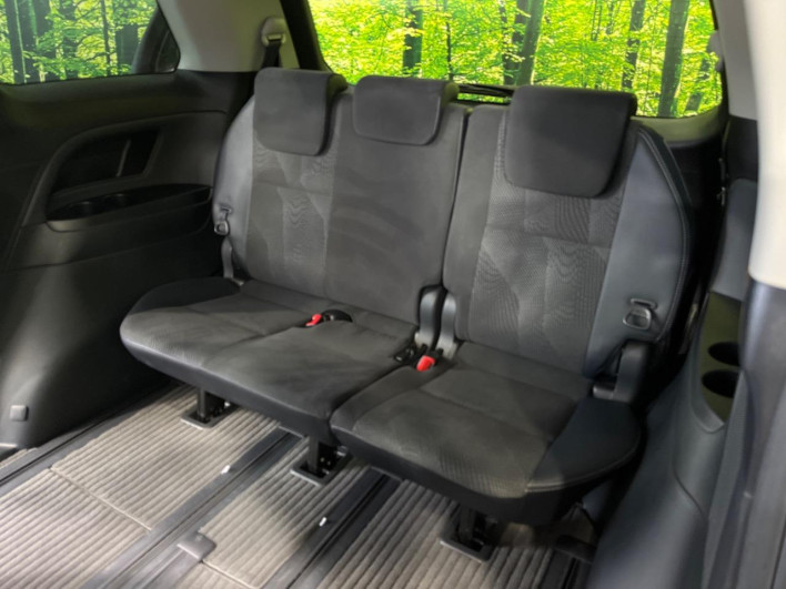 2013 Toyota Estima DBA-ACR50W (UW-6a3754cf30518)[24]