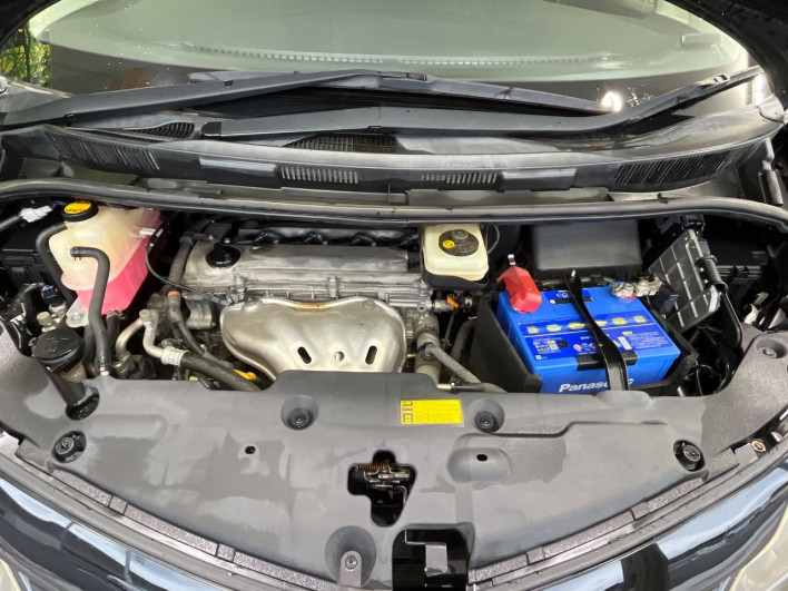 2013 Toyota Estima DBA-ACR50W (UW-6a3754cf30518)[4]
