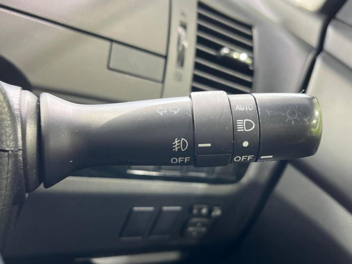 2013 Toyota Estima DBA-ACR50W (UW-6a3754cf30518)[15]