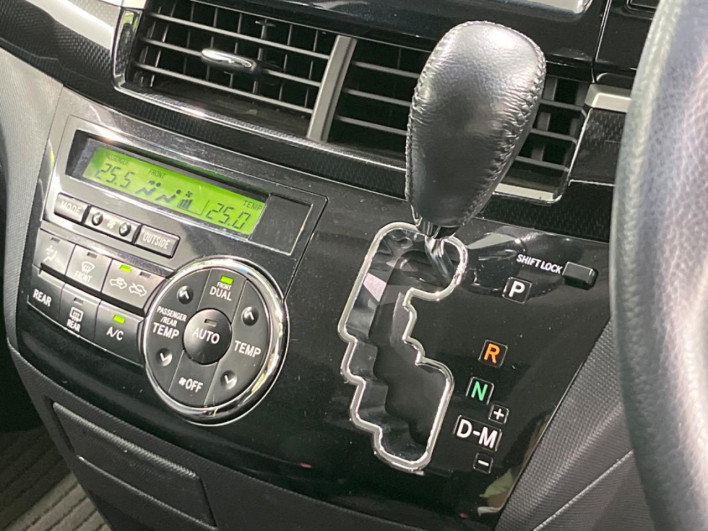 2014 Toyota Estima DBA-ACR55W (UW-6a3754d00c8ff)[24]