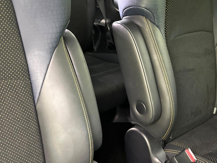 2017 Toyota Vellfire DBA-AGH30W (UW-6a3754d2894cd)[22]