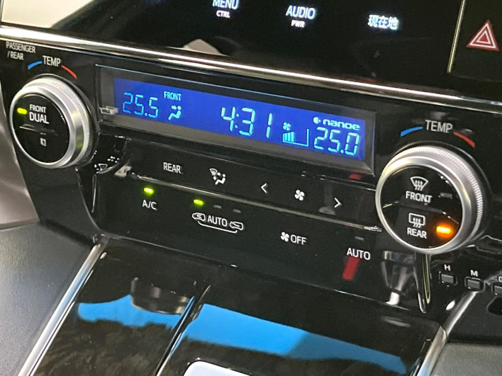 2017 Toyota Vellfire DBA-AGH30W (UW-6a3754d2894cd)[27]