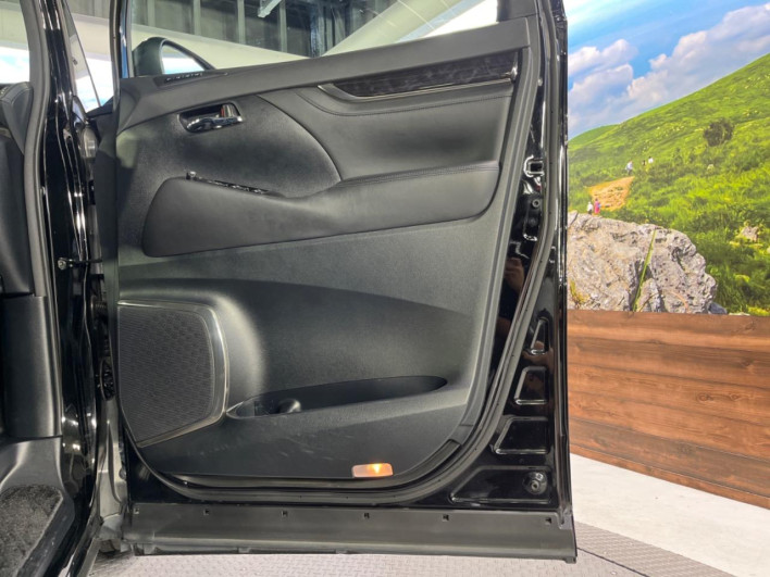 2018 Toyota Alphard DBA-AGH30W (UW-6a3754d336e8a)[22]