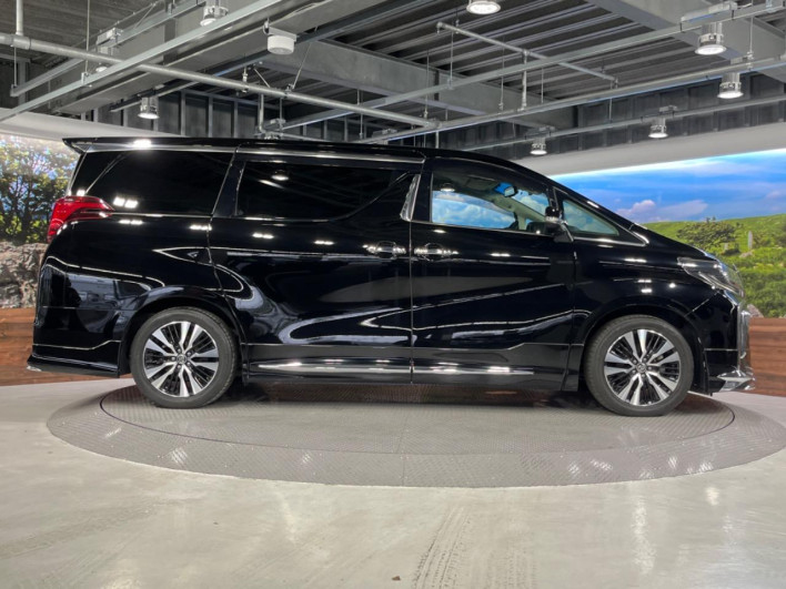 2018 Toyota Alphard DBA-AGH30W (UW-6a3754d336e8a)[8]
