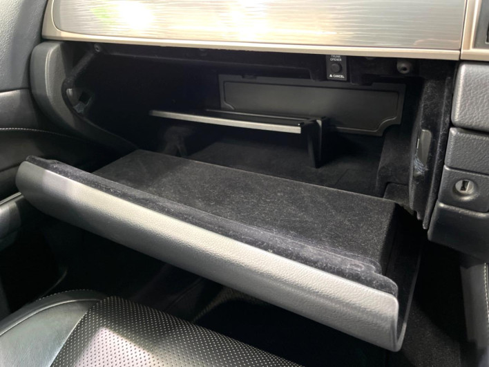 2014 Lexus GS DAA-AWL10 (UW-6a3754e6195a1)[28]