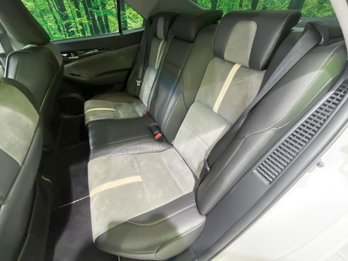 2017 Toyota Crown Hybrid DAA-AWS211 (UW-6a3754e7b502e)[17]