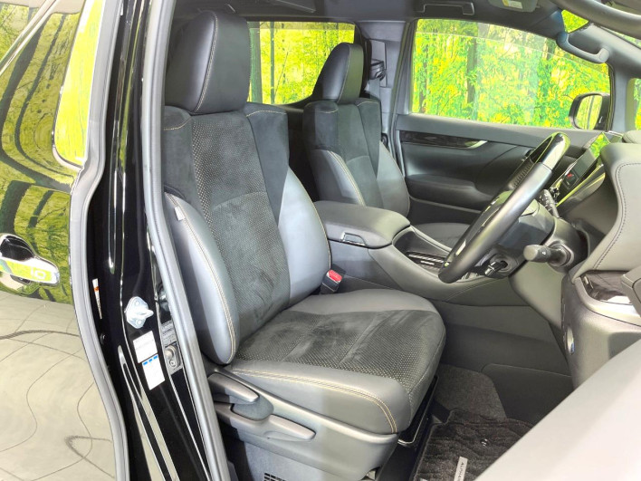 2020 Toyota Alphard Hybrid 6AA-AYH30W (UW-6a3754fb2e72a)[13]