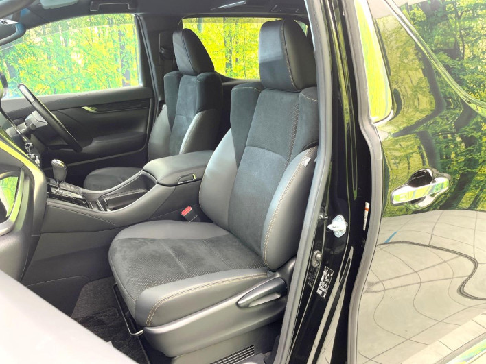 2020 Toyota Alphard Hybrid 6AA-AYH30W (UW-6a3754fb2e72a)[18]