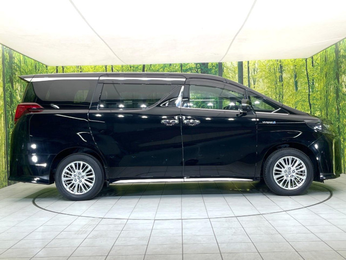2020 Toyota Alphard Hybrid 6AA-AYH30W (UW-6a3754fb2e72a)[27]
