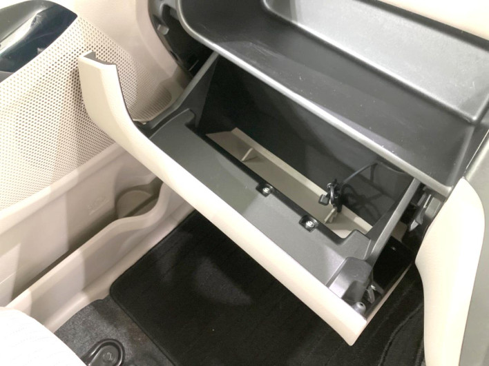 2016 Mitsubishi eK Space DBA-B11A (UW-6a3755015b2b3)[25]