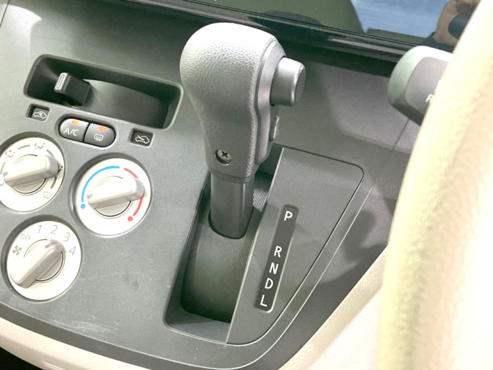 2016 Mitsubishi eK Space DBA-B11A (UW-6a3755015b2b3)[29]