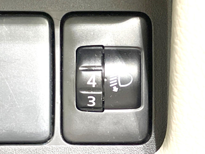 2016 Mitsubishi eK Space DBA-B11A (UW-6a3755015b2b3)[20]
