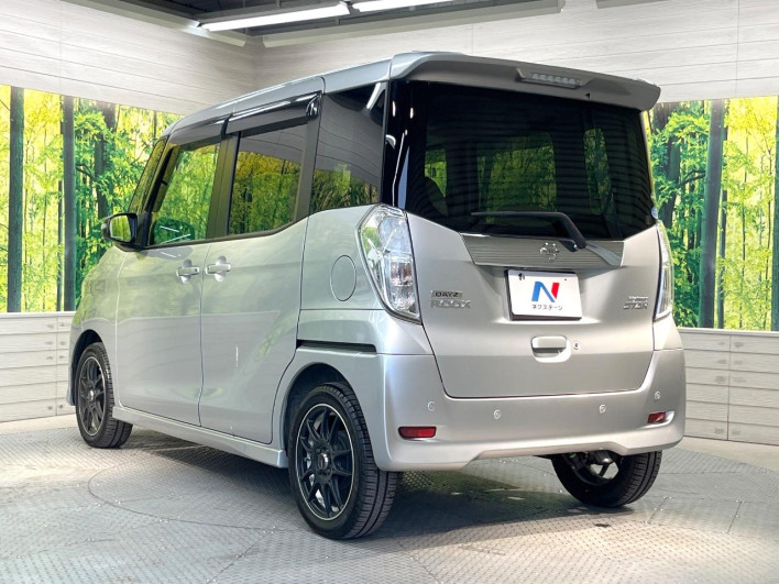 2018 Nissan DAYZ ROOX DBA-B21A (UW-6a375505e2985)[13]