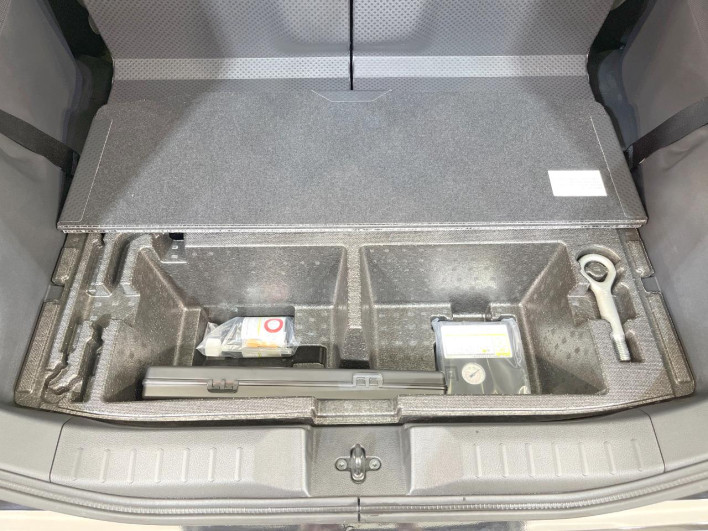 2025 Mitsubishi Delica Mini 5AA-B34A (UW-6a37550b2534b)[24]