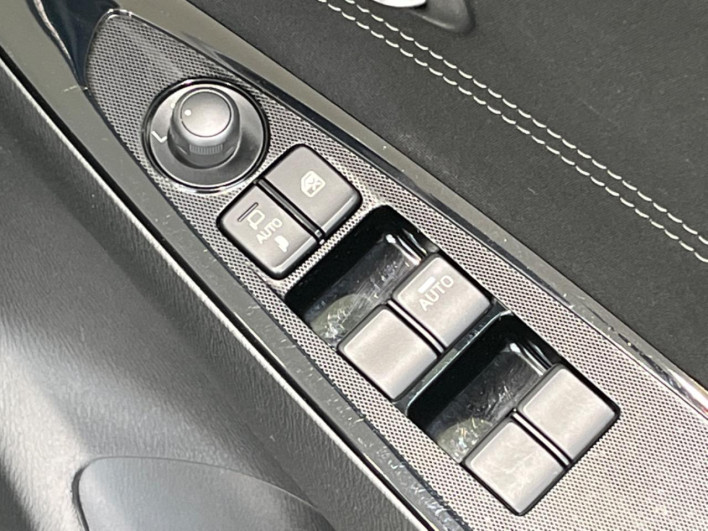 2016 Mazda Demio DBA-DJ3FS (UW-6a37552a72b3a)[23]