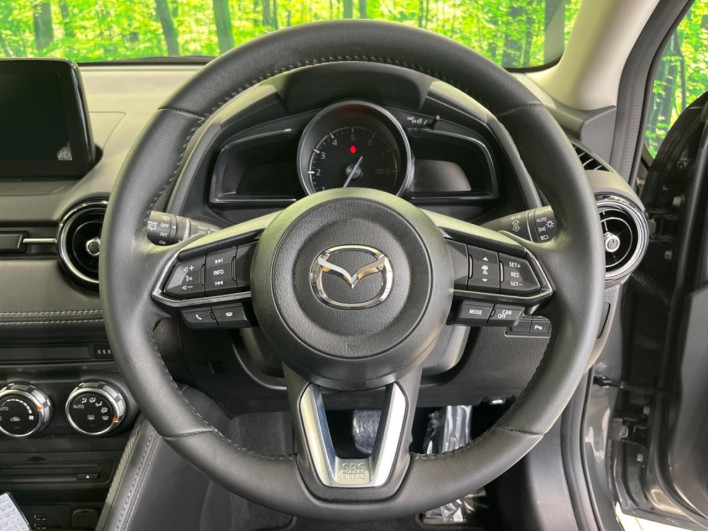 2016 Mazda Demio DBA-DJ3FS (UW-6a37552a72b3a)[26]