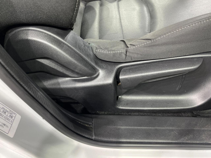 2015 Mazda CX-3 LDA-DK5FW (UW-6a37552d03575)[28]