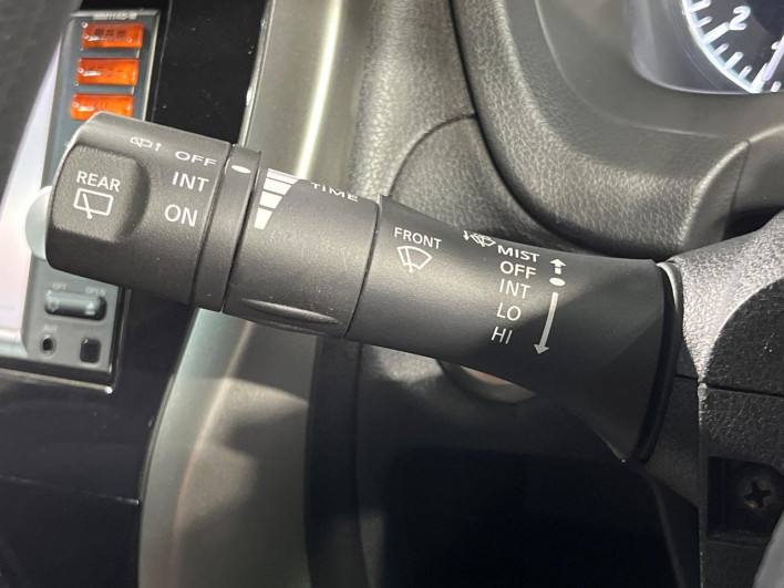 2014 Nissan Note DBA-E12 (UW-6a3755317602d)[12]