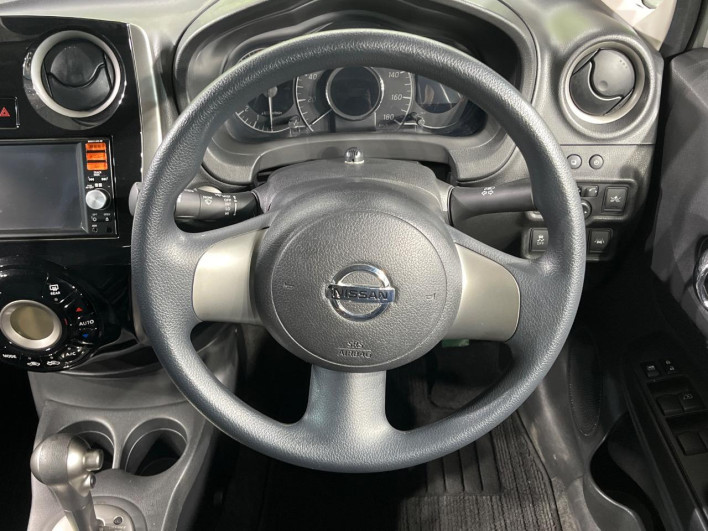 2014 Nissan Note DBA-E12 (UW-6a3755317602d)[27]