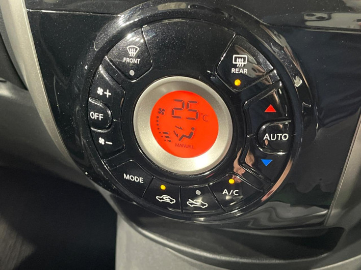 2014 Nissan Note DBA-E12 (UW-6a3755317602d)[15]