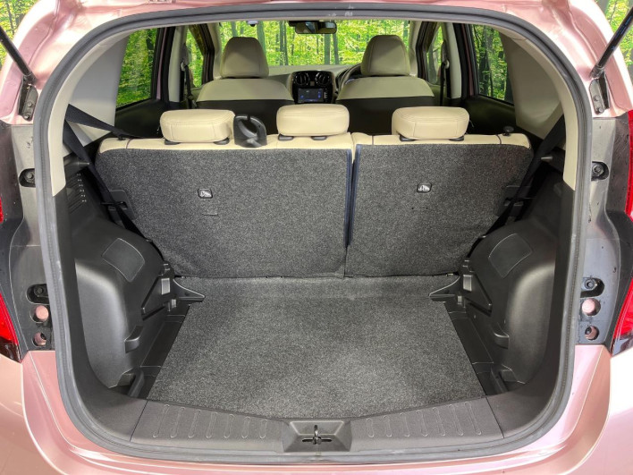 2017 Nissan Note DBA-E12 (UW-6a375532f25fd)[23]