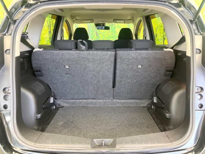 2019 Nissan Note DBA-E12 (UW-6a375533768fd)[10]