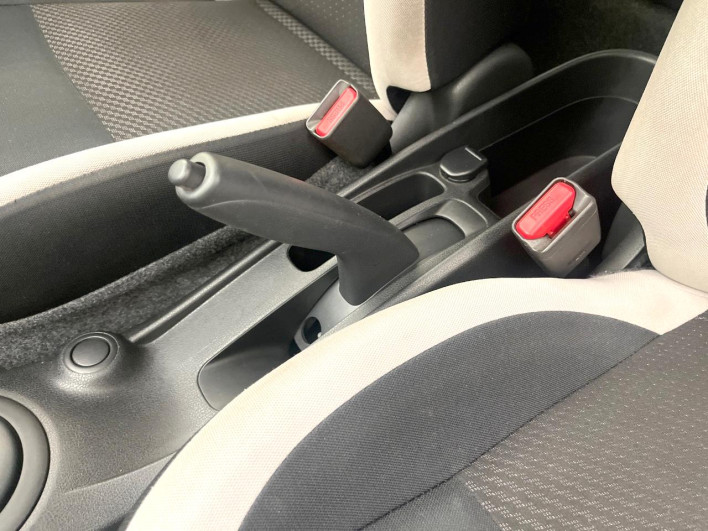 2019 Nissan Note DBA-E12 (UW-6a375533768fd)[7]