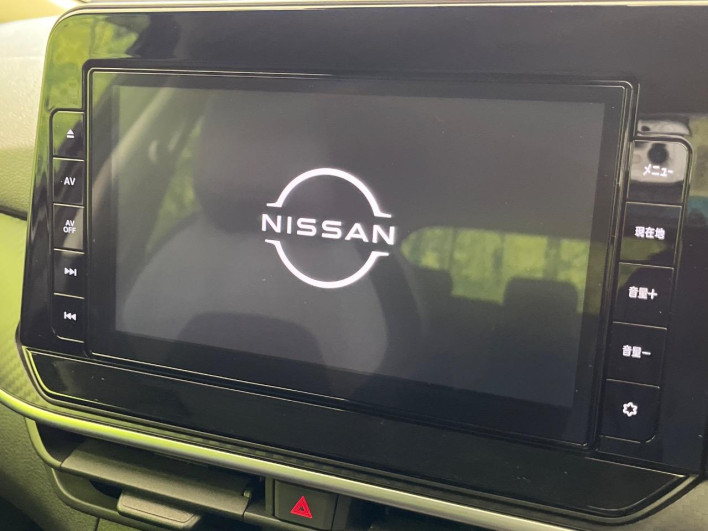 2021 Nissan Note 6AA-E13 (UW-6a375535ba59c)[25]
