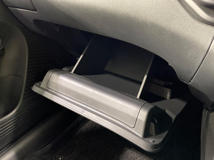 2022 Nissan Note 6AA-E13 (UW-6a3755369454c)[20]